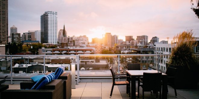 Ide Desain Rooftop Rumah Minimalis Paling Cozy dan Terbaik